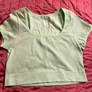 Wild Fable - Sz XXL - stretchy crop top
